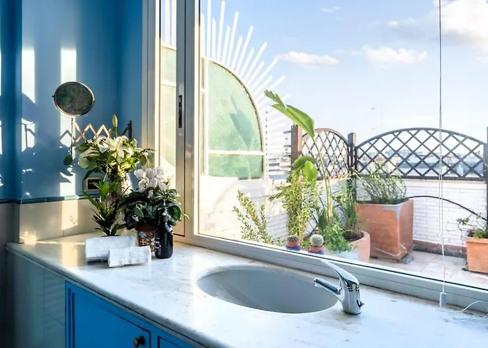 Terrazzo Privato - Policlinico - Centro 45